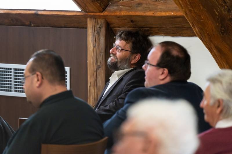 imgi_35_thumb_705_2023_11_ferfi_37