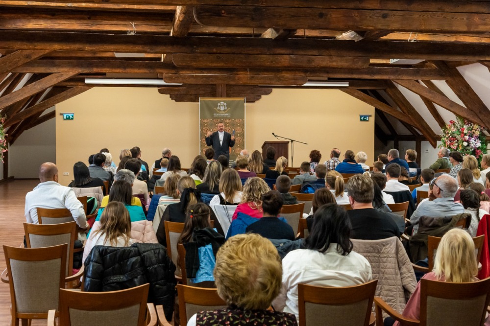 imgi_53_699_2023_szavaloverseny_08