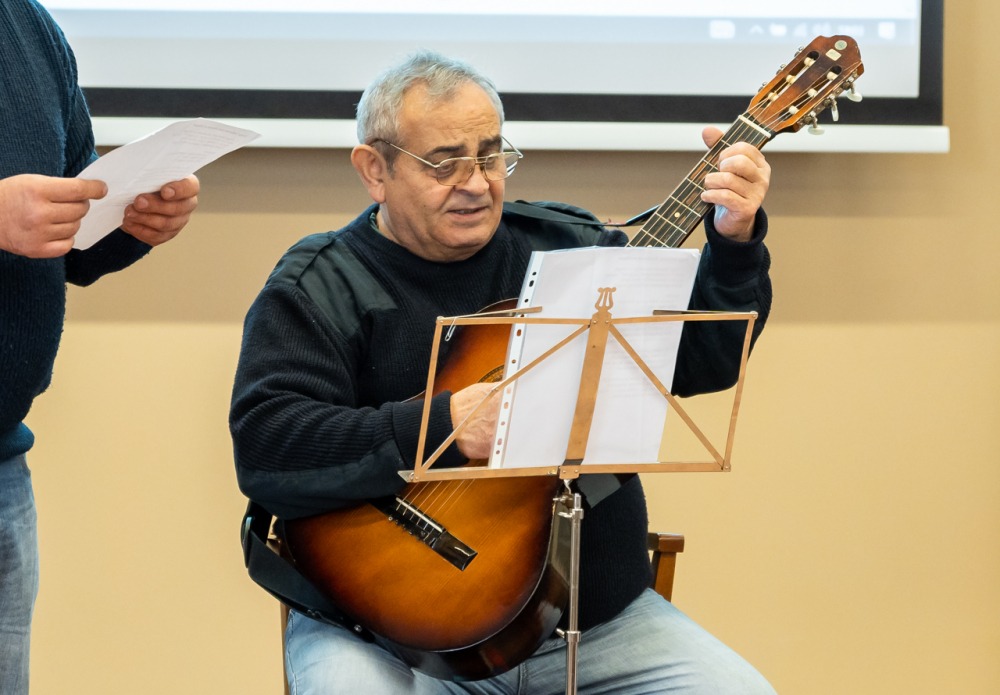 imgi_62_705_2023_11_ferfi_02