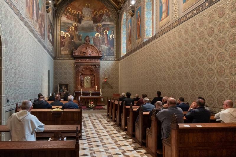 imgi_6_thumb_700_2023_rekollekcio_04