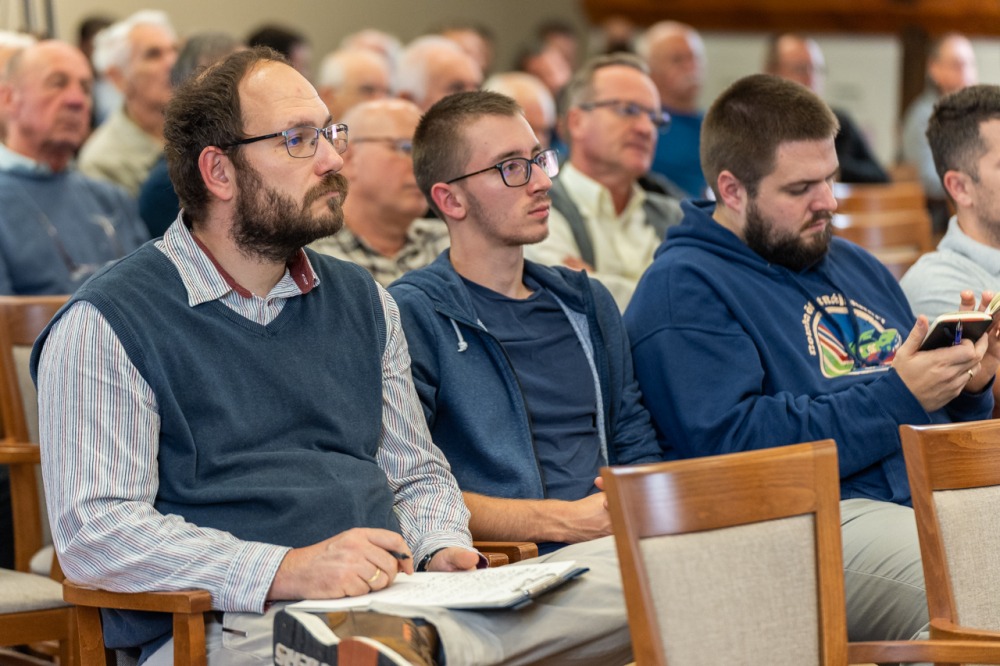 imgi_76_705_2023_11_ferfi_21