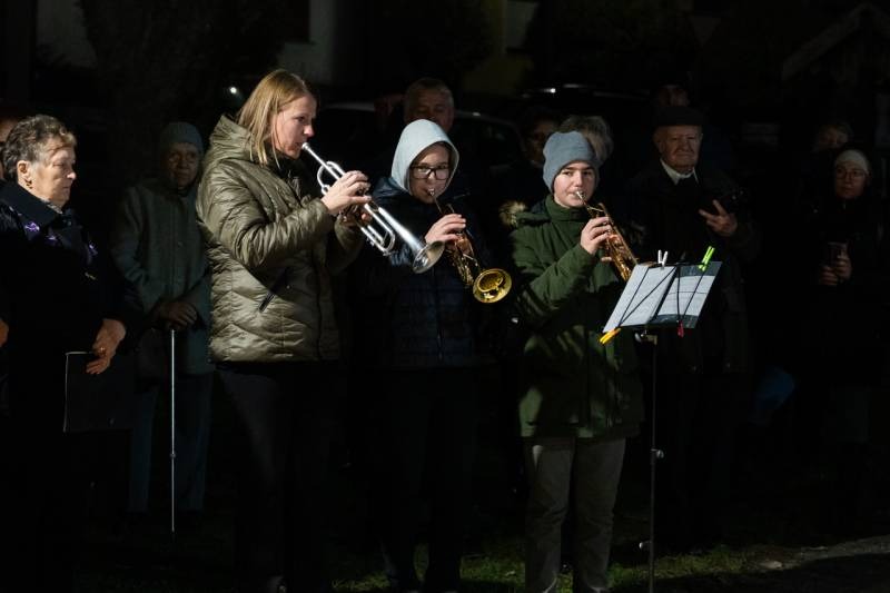 imgi_48_thumb_710_2023_11_palotabozsok_52