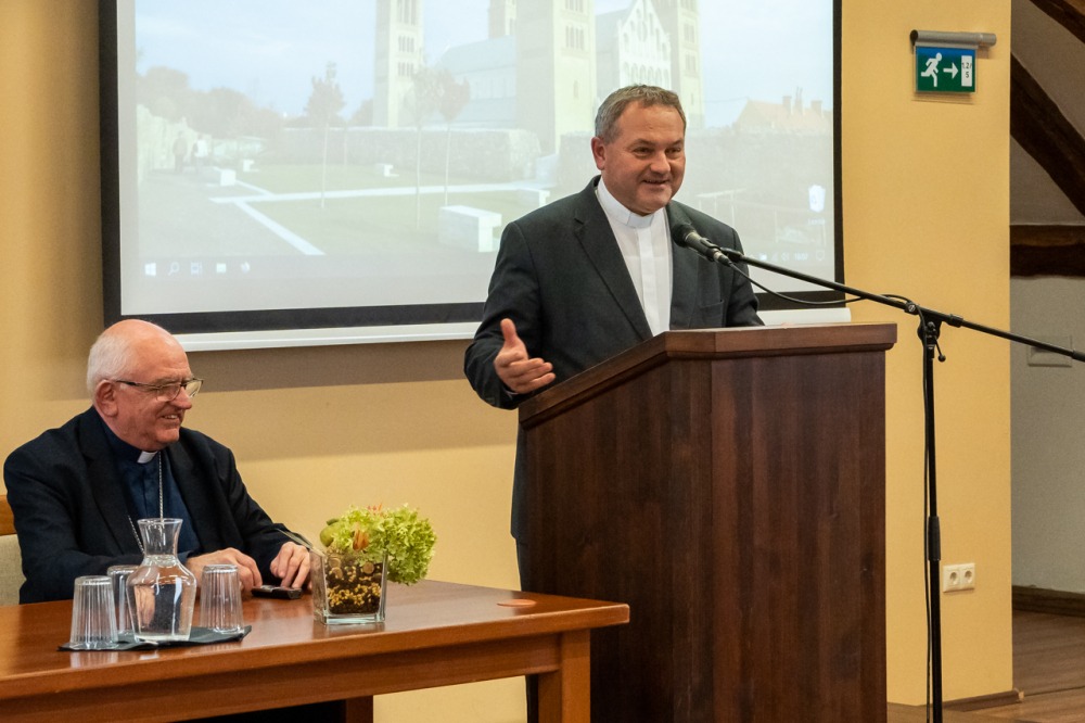 imgi_61_707_2023_11_szabadegyetem_02