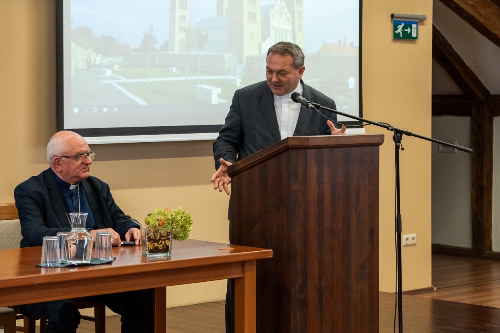 imgi_63_707_2023_11_szabadegyetem_03