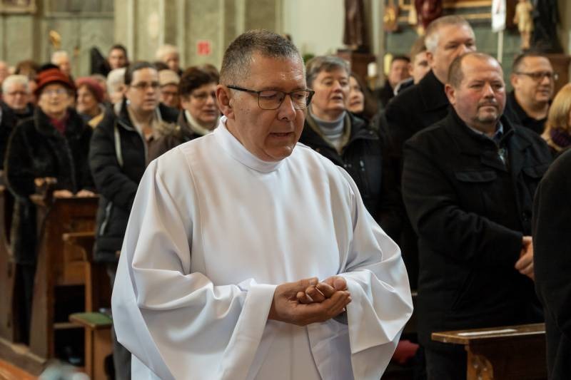 imgi_11_thumb_725_2023_12_09_bonyhad_09