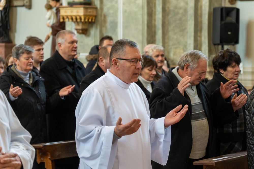 imgi_126_725_2023_12_09_bonyhad_16