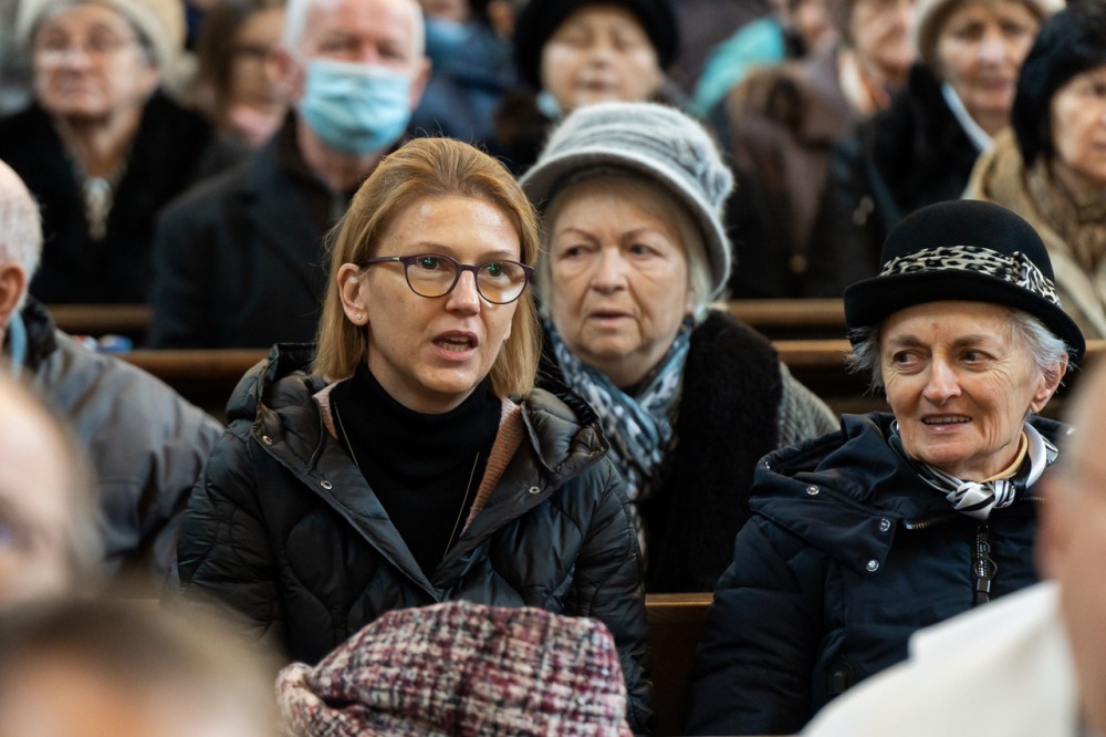 imgi_128_725_2023_12_09_bonyhad_19