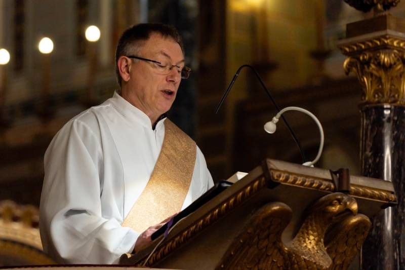 imgi_12_thumb_724_2023_12_07_rorate_08