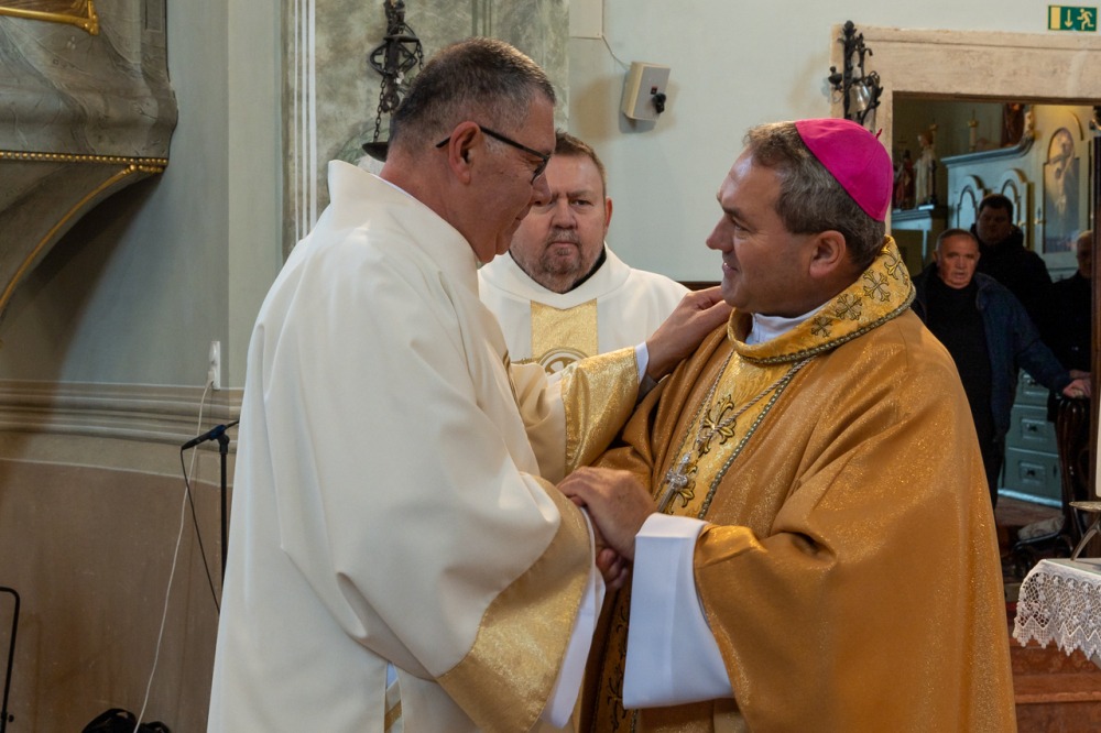 imgi_160_725_2023_12_09_bonyhad_52