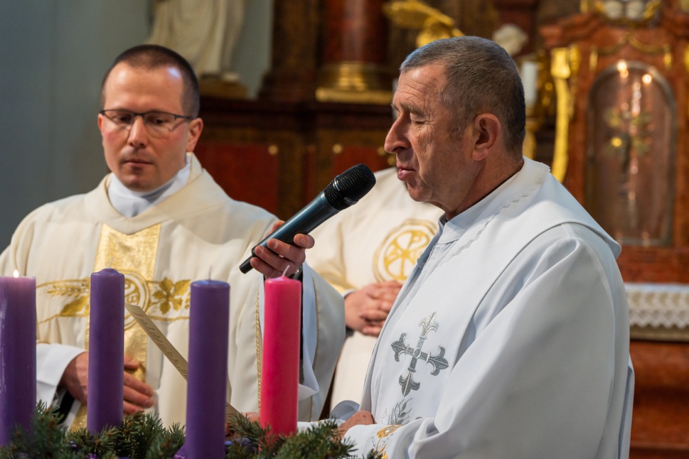 imgi_168_725_2023_12_09_bonyhad_61