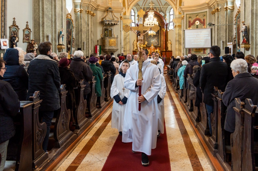 imgi_182_725_2023_12_09_bonyhad_75