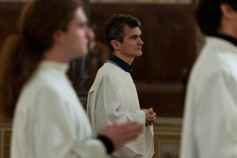 imgi_27_thumb_724_2023_12_07_rorate_25