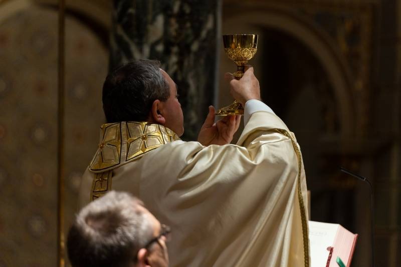 imgi_30_thumb_724_2023_12_07_rorate_28