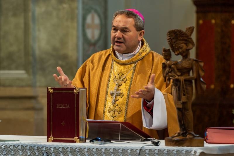 imgi_31_thumb_725_2023_12_09_bonyhad_28