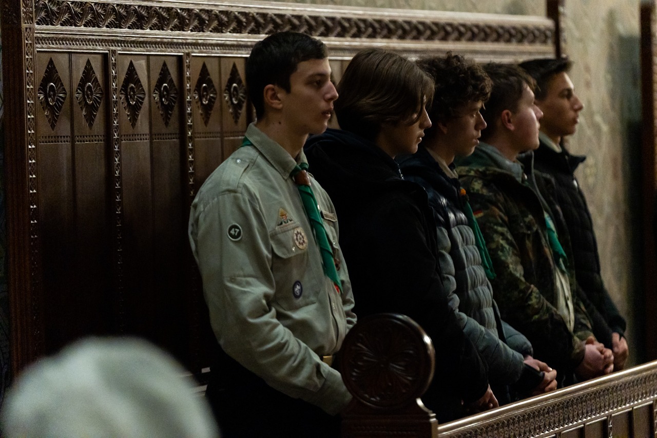 imgi_38_2023_12_07_rorate_05