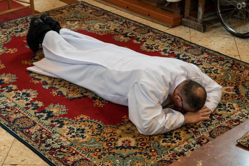 imgi_40_thumb_725_2023_12_09_bonyhad_37