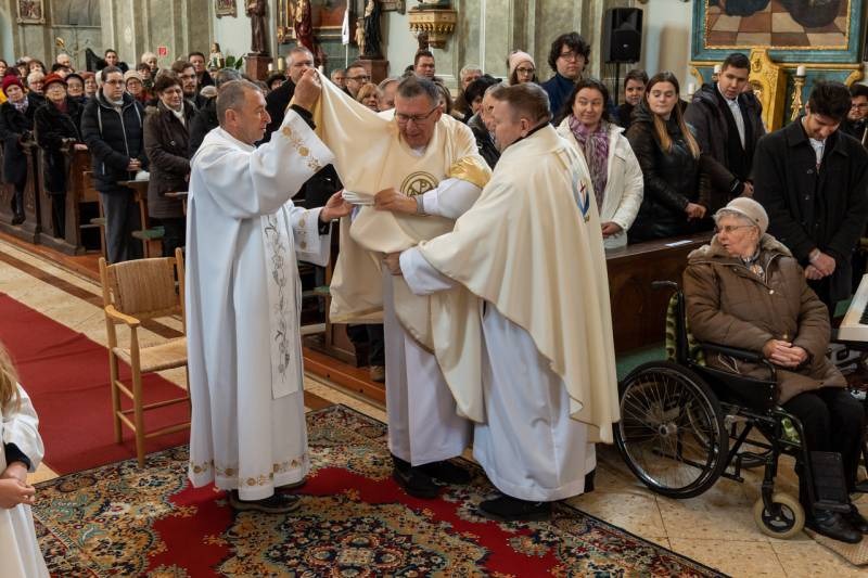 imgi_49_thumb_725_2023_12_09_bonyhad_47