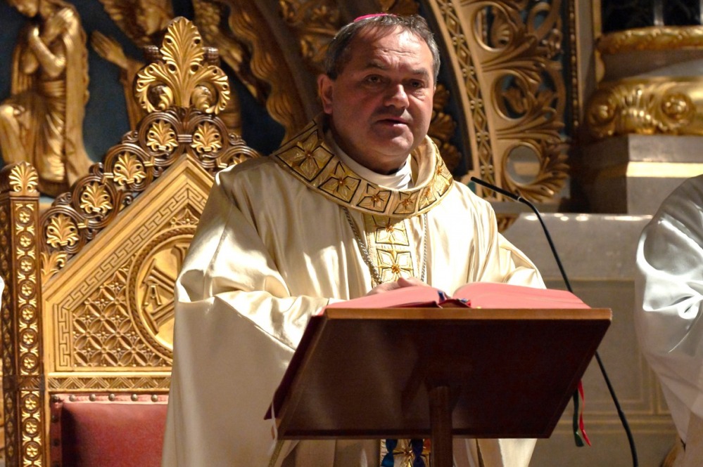 imgi_57_724_2023_12_07_rorate