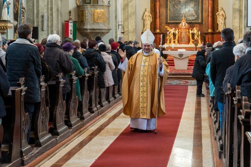 imgi_77_thumb_725_2023_12_09_bonyhad_76