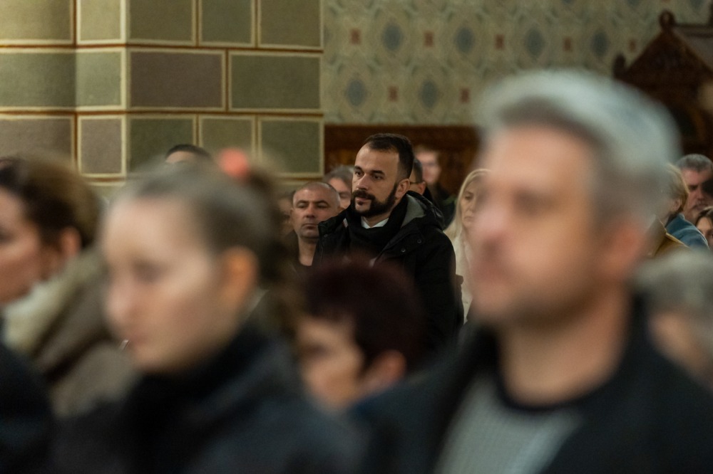 imgi_79_734_2023_12_25_ejfeli_16