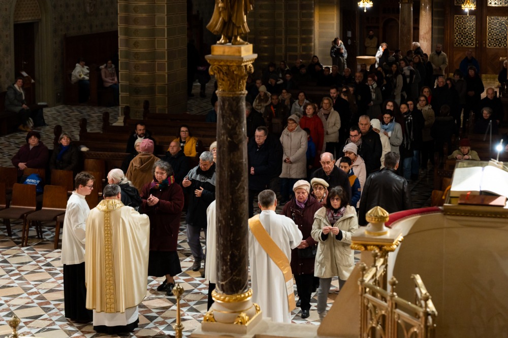 imgi_83_724_2023_12_07_rorate_31