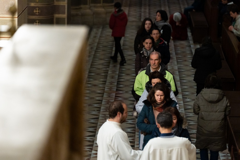 imgi_84_724_2023_12_07_rorate_32