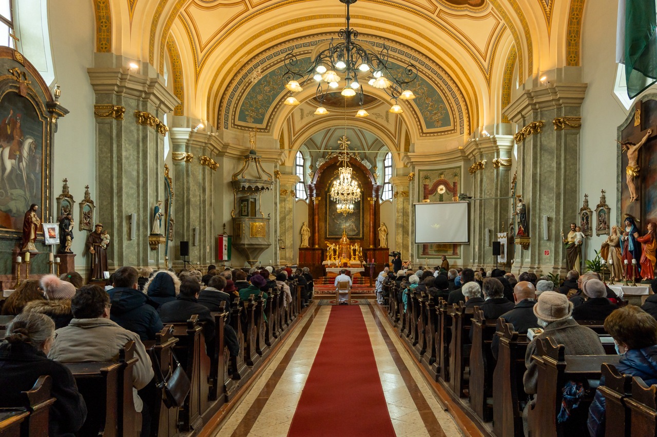 imgi_90_2023_12_09_bonyhad_29