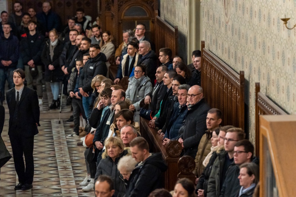 imgi_93_734_2023_12_25_ejfeli_31