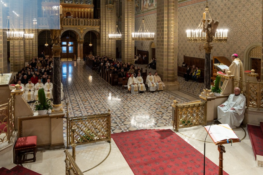 imgi_155_751_2024_02_11_kelet zaromise_40