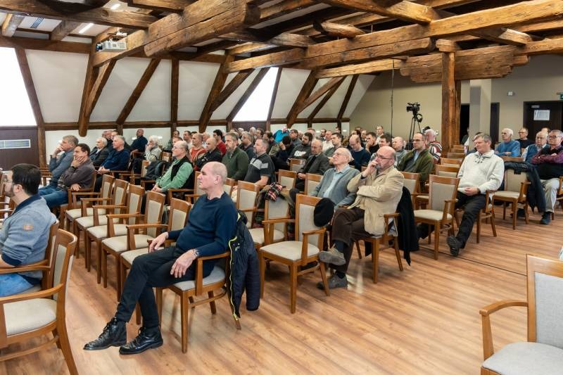 imgi_17_thumb_748_2024_02_02_ferfi_13