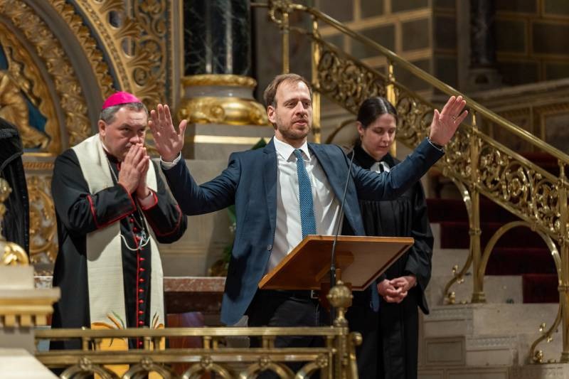 imgi_31_thumb_750_2024_02_10_hh okumenikus_29