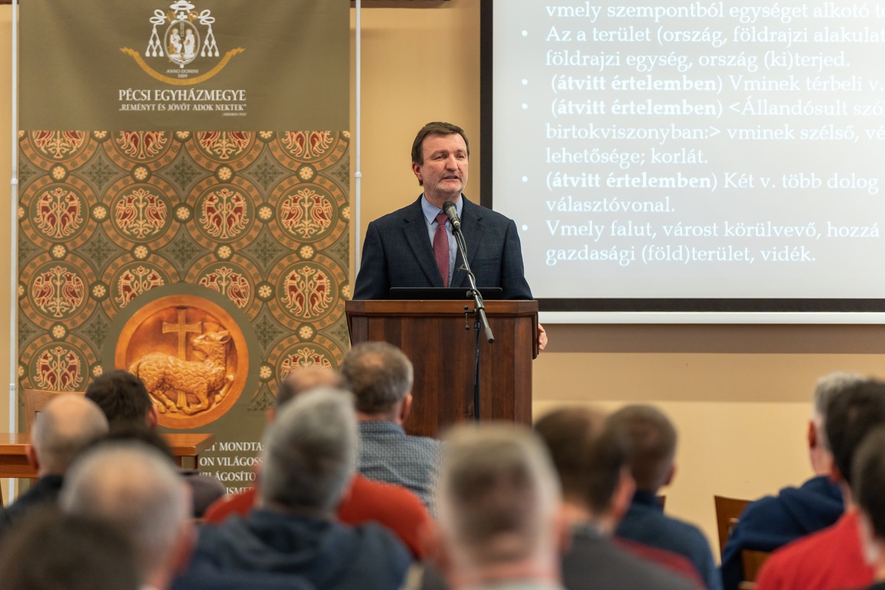 imgi_34_2024_02_02_ferfi_06