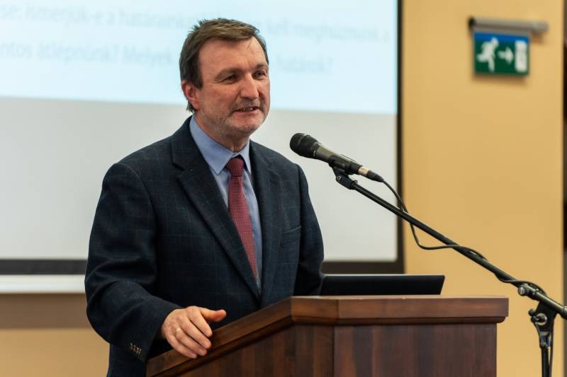 imgi_5_thumb_748_2024_02_02_ferfi_02