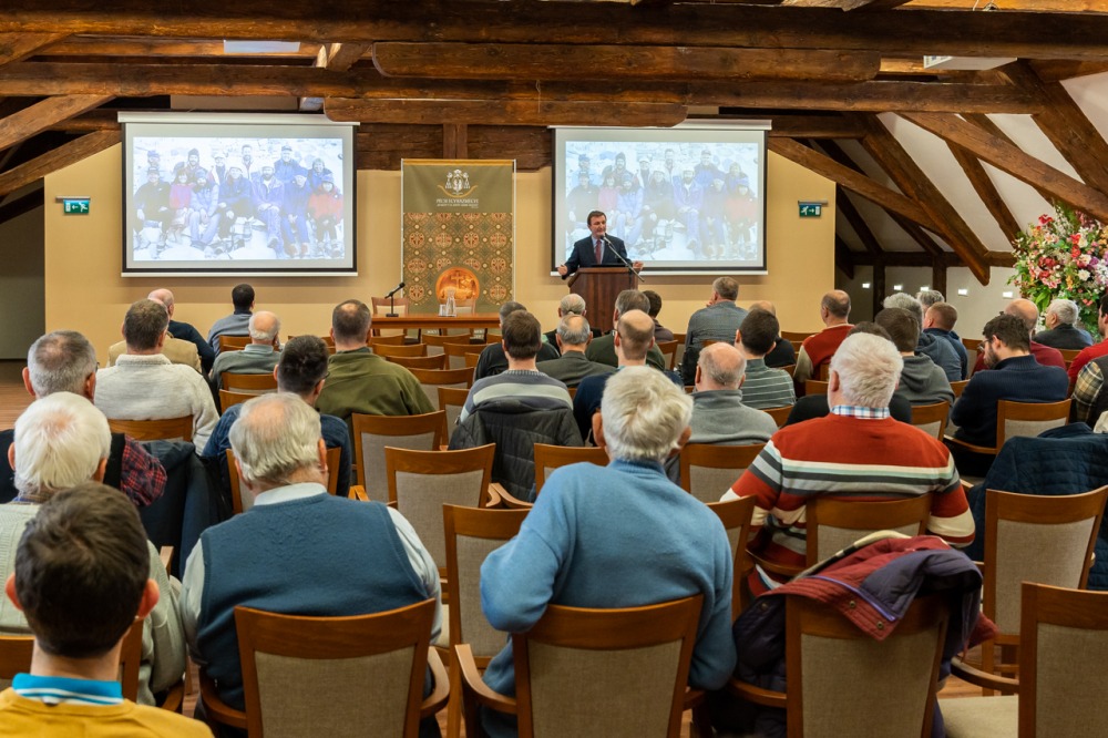 imgi_63_748_2024_02_02_ferfi_12