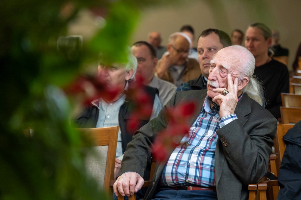 imgi_65_748_2024_02_02_ferfi_14