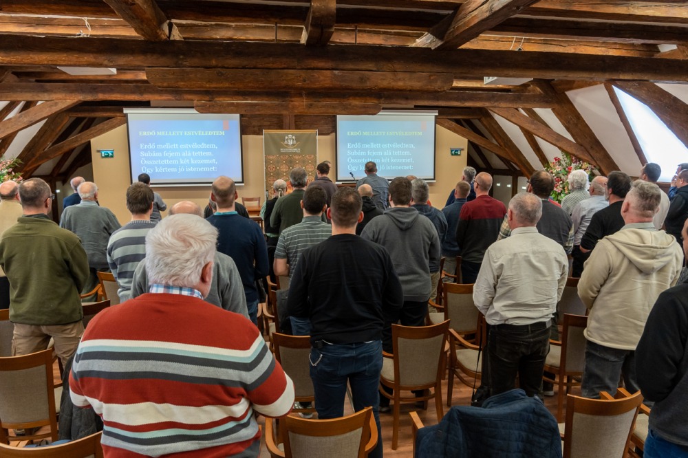 imgi_79_748_2024_02_02_ferfi_31