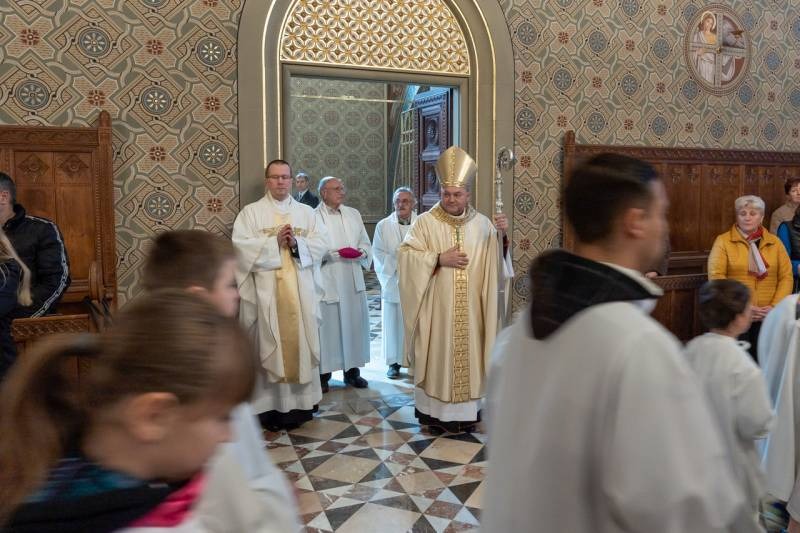 imgi_14_thumb_769_2024_03_28_olajszentelesi szentmise_16