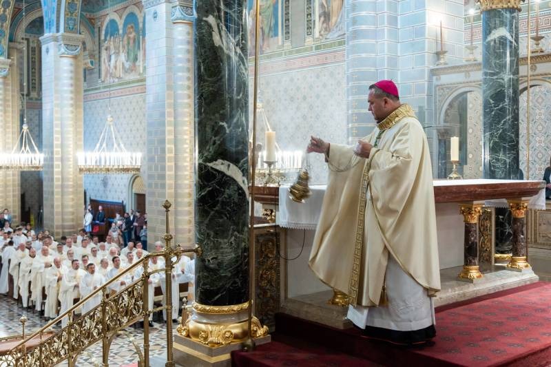 imgi_26_thumb_769_2024_03_28_olajszentelesi szentmise_28