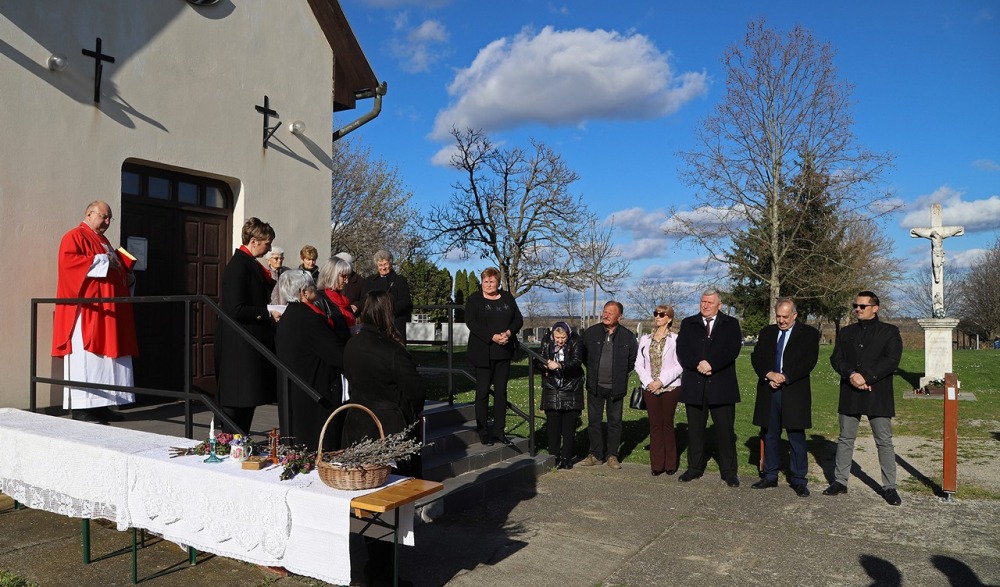 imgi_57_767_horvatok_husvetvarasa010