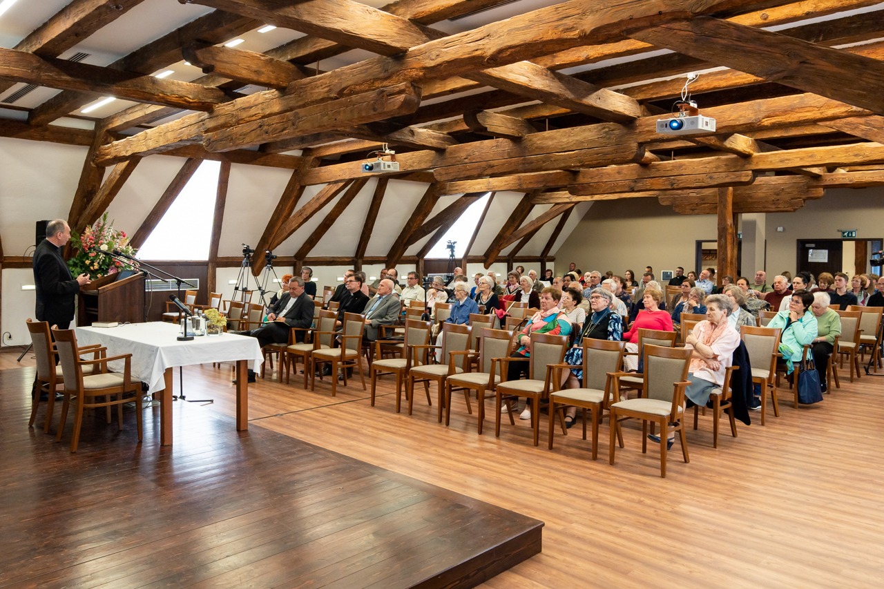 imgi_32_2024_04_10_szabadegyetem_27