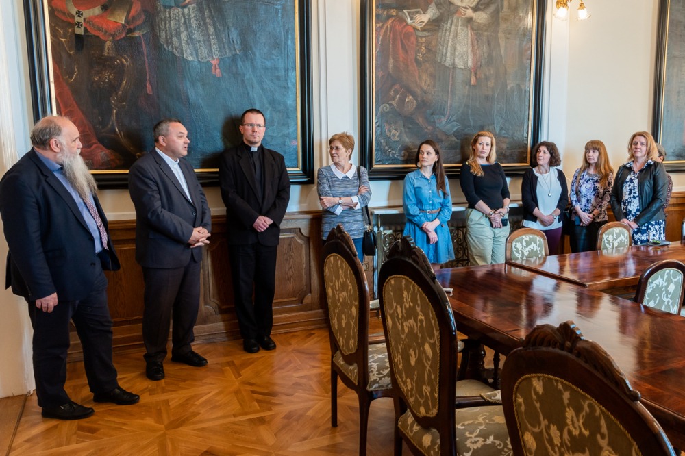 imgi_36_776_2024_04_11_tabla_07