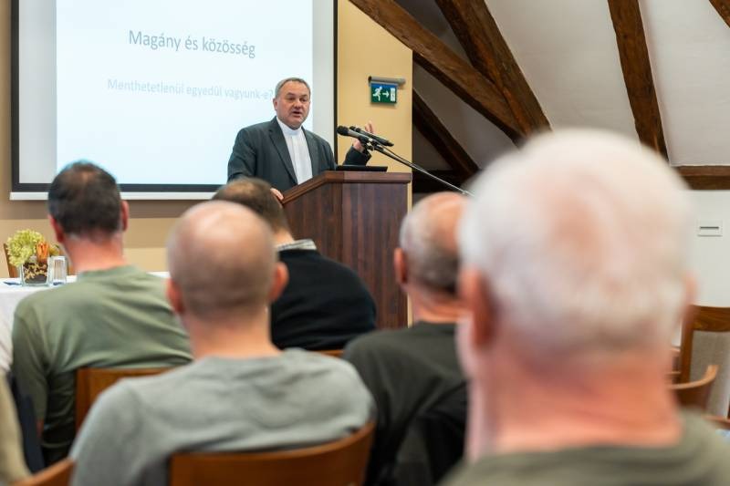 imgi_3_thumb_774_2024_04_05_ferfitalalkozok_06