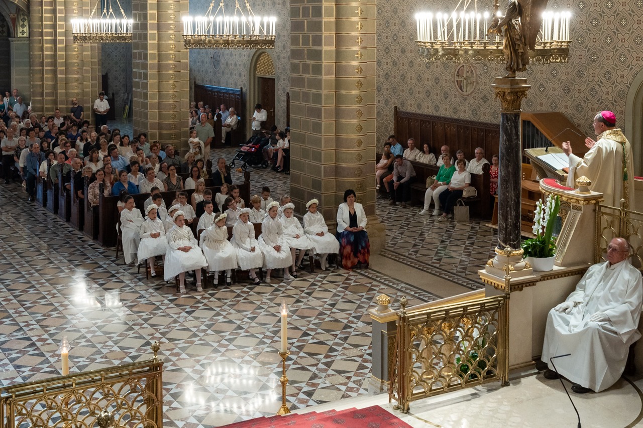 imgi_122_2024_06_02_urnapja_pecs_34