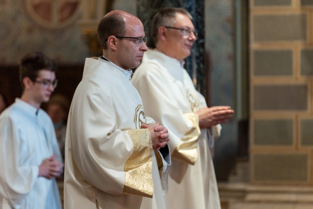 imgi_184_794_2024_06_02_urnapja pecs_40