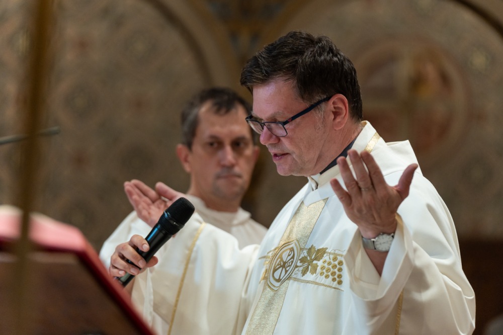 imgi_187_794_2024_06_02_urnapja pecs_43