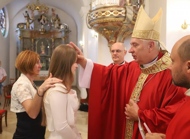 imgi_19_thumb_791_horvat_bermalas016