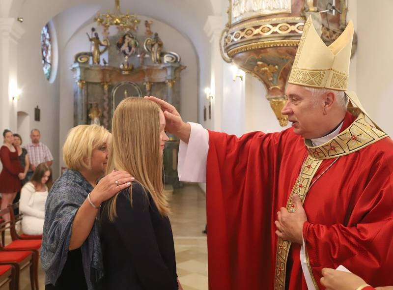 imgi_20_thumb_791_horvat_bermalas017