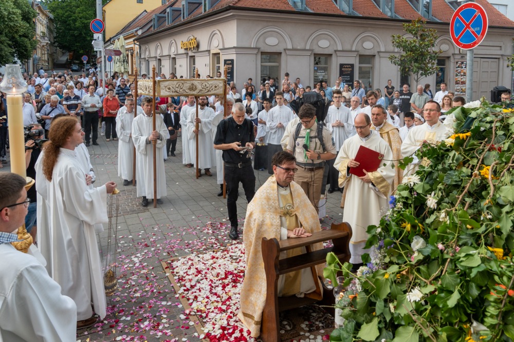 imgi_223_794_2024_06_02_urnapja pecs_81