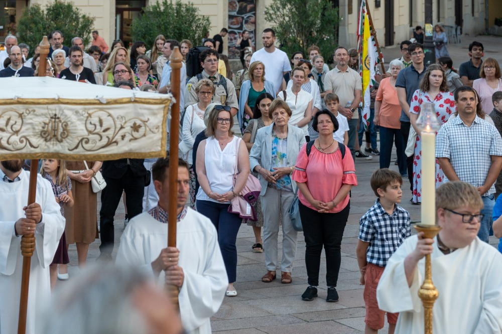 imgi_261_794_2024_06_02_urnapja pecs_121