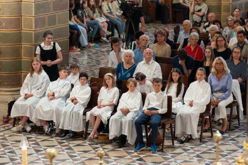 imgi_37_thumb_794_2024_06_02_urnapja pecs_36